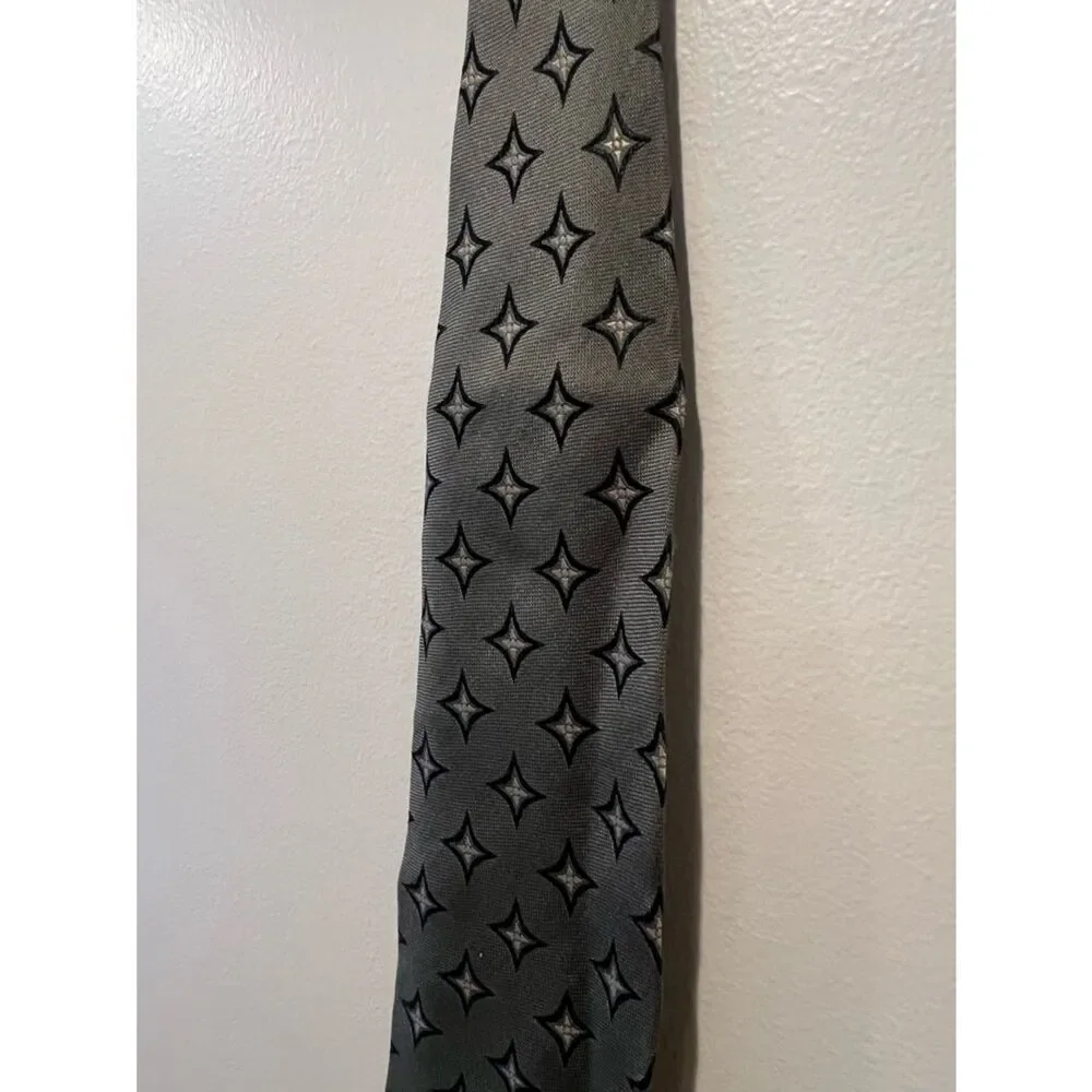 Giorgio Armani Silk Patterned Tie